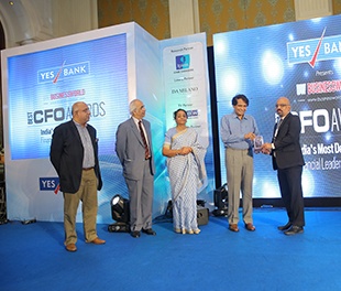 BPCL Director (Finance) Mr. P. Balasubramanian wins Business World BEST CFO Award