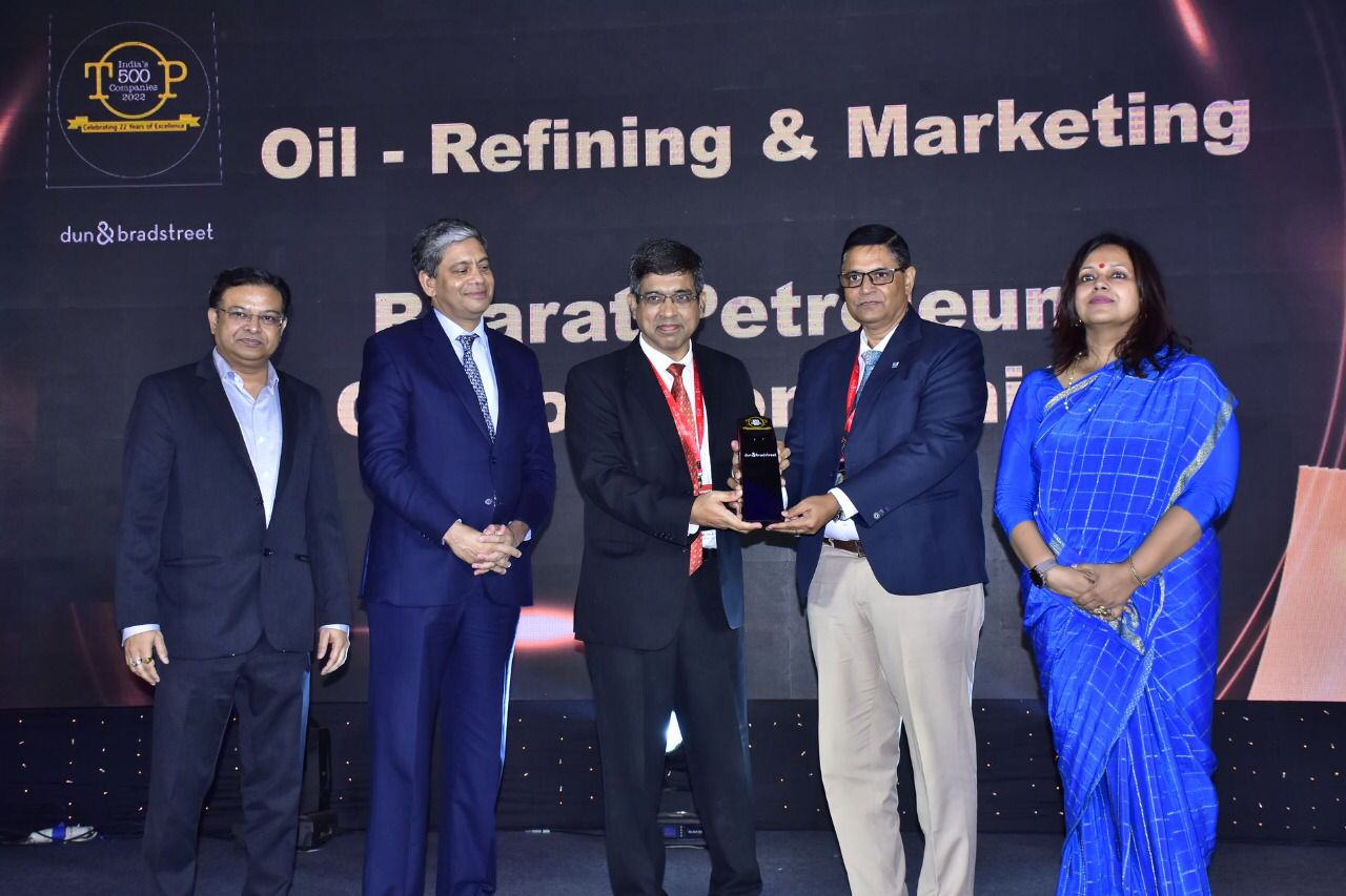 Dun & Bradstreet has awarded #BPCL the Top performer in the Oil - Refining & Marketing sector